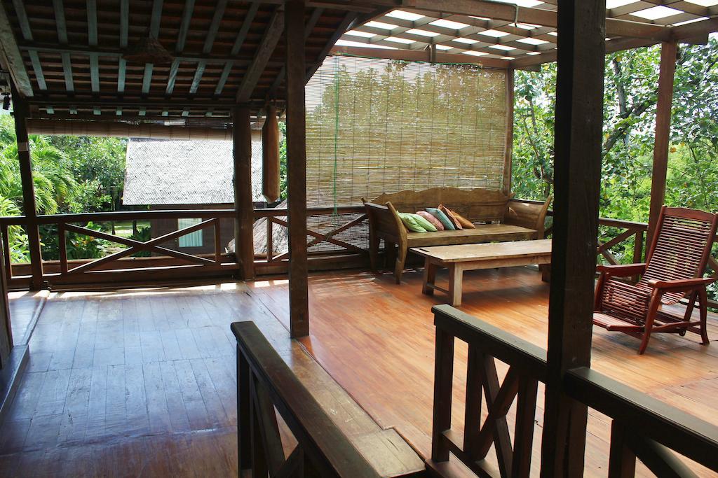 Easy Surf Dacha Hotel Canggu Eksteriør billede