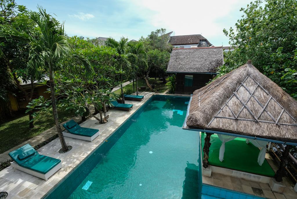 Easy Surf Dacha Hotel Canggu Eksteriør billede