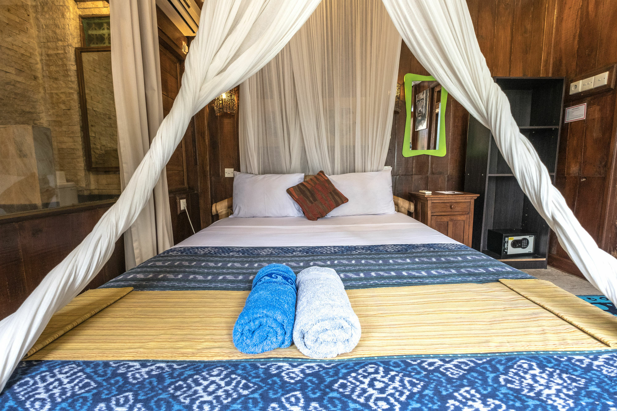 Easy Surf Dacha Hotel Canggu Eksteriør billede